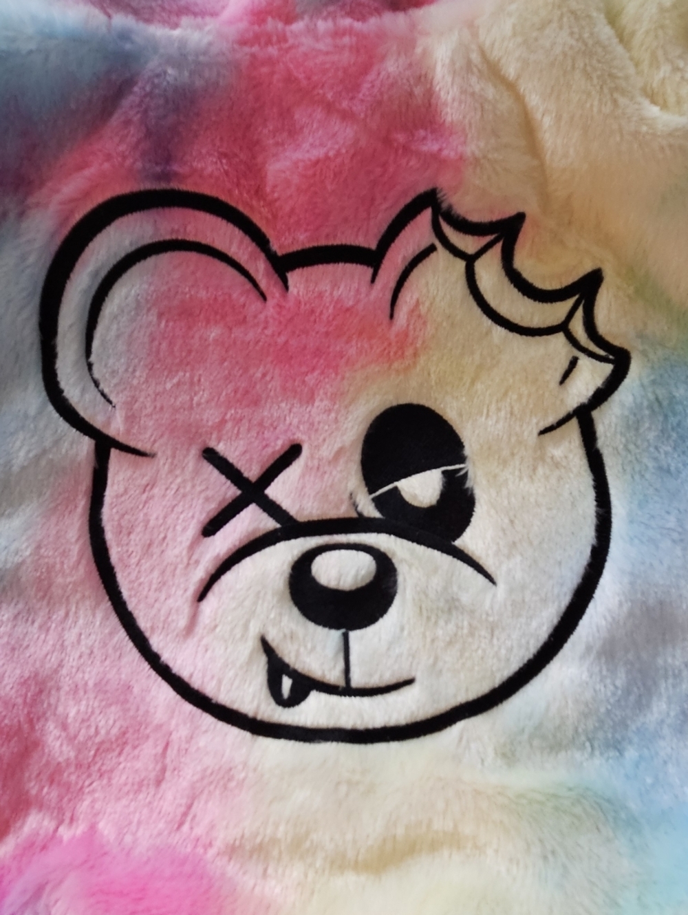 NWT RAVE Hoodie Scummy Bears Fuzzy Crop Size Medium - Picture 4 of 15